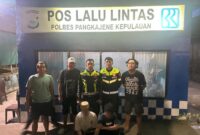 Petugas Satlantas Polres Pangkep mengamankan truk dan dua terduga pelaku.