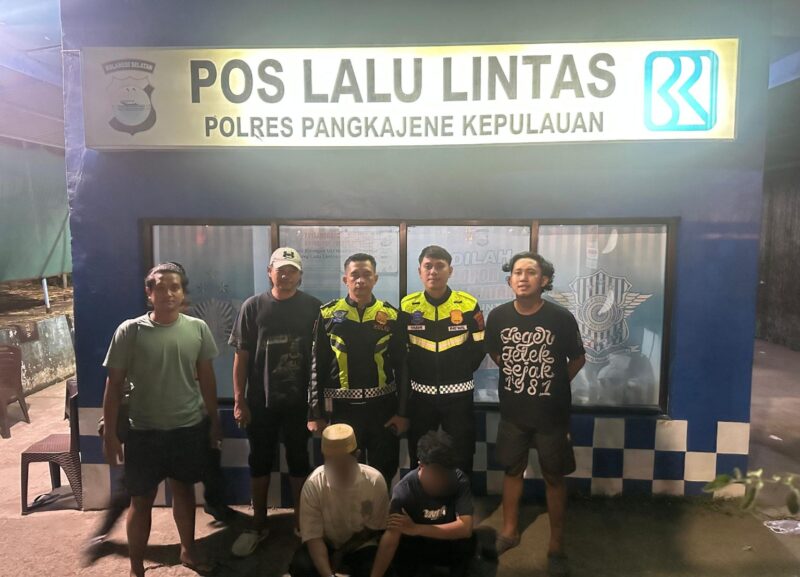 Petugas Satlantas Polres Pangkep mengamankan truk dan dua terduga pelaku.