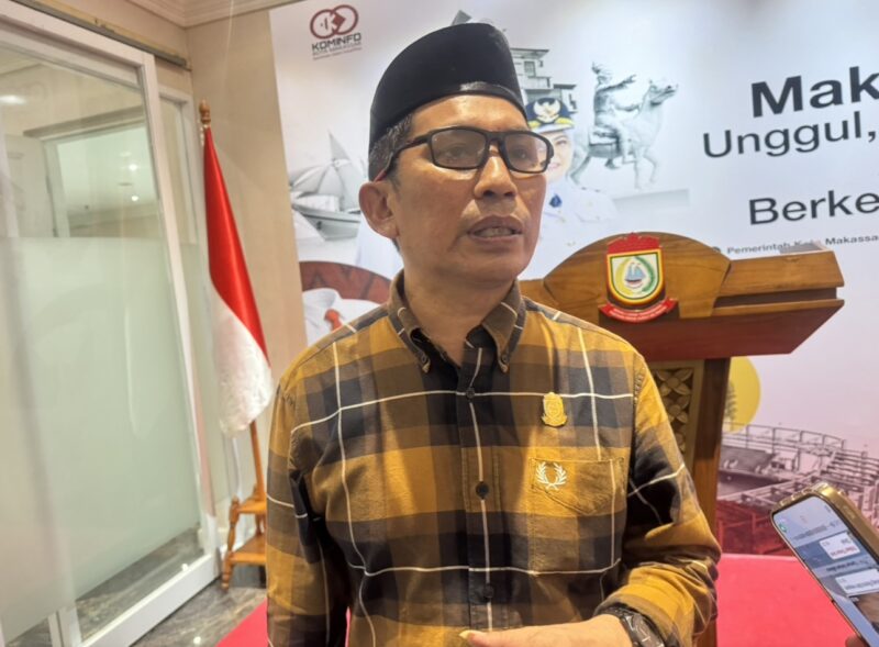 Anggota DPRD Kota Makassar Komisi D dari Fraksi Hanura, H. Muchlis Misbah.