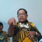 Wakil Ketua Umum Partai Golkar sekaligus Ketua Koalisi Merah Putih (KMP) 2014, Idrus Marham, menyoroti pernyataan Amien Rais dalam sebuah video yang beredar di YouTube dan menuai polemik publik.