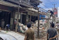 Lapak di Tamalanrea di Bongkar Mandiri.