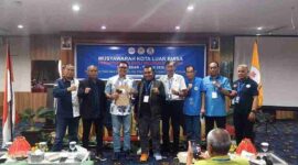 Ketua DPRD Kota Makassar, Supratman, resmi terpilih secara aklamasi sebagai Ketua Umum Pengurus Kota (Pengkot) Persatuan Bola Voli Seluruh Indonesia (PBVSI) Makassar masa bakti 2026–2030.